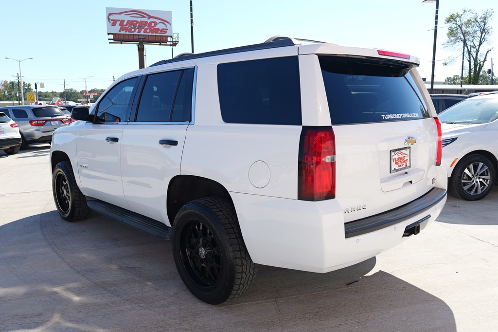 2016 Chevrolet Tahoe Image 12