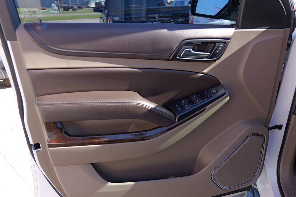 2016 Chevrolet Tahoe Image 24