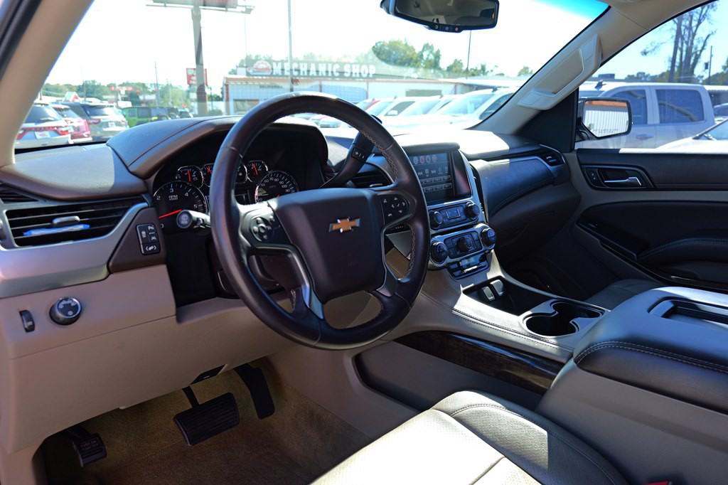 2016 Chevrolet Tahoe Image 26