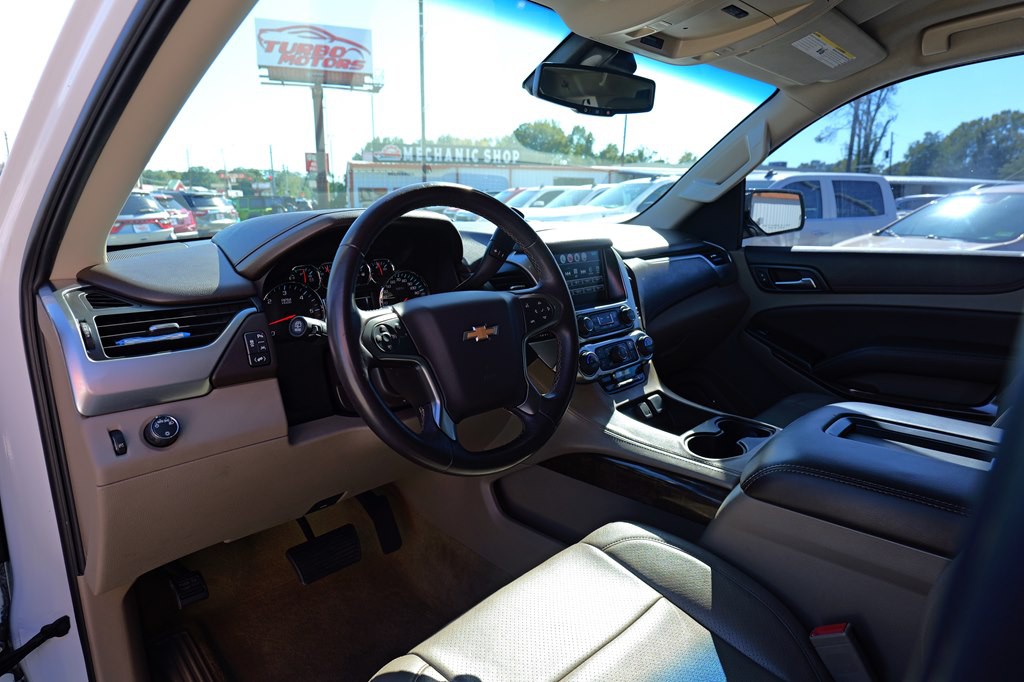 2016 Chevrolet Tahoe Image 27