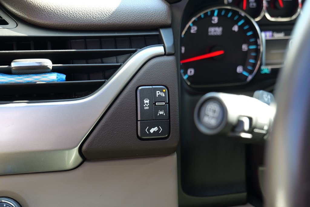 2016 Chevrolet Tahoe Image 33