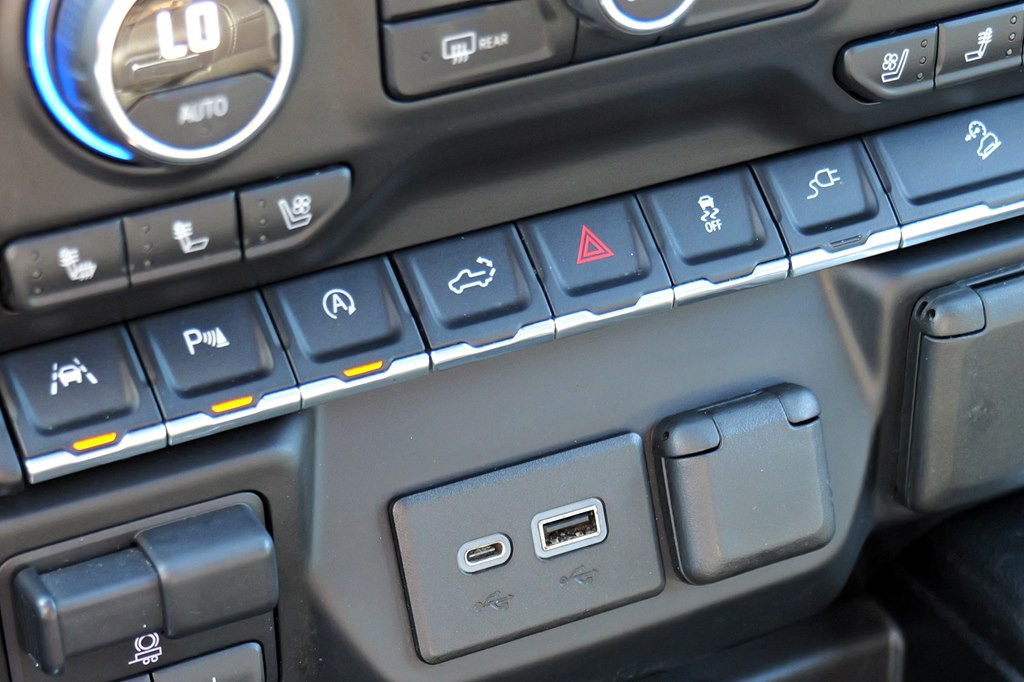2019 Chevrolet Silverado 1500 Image 37