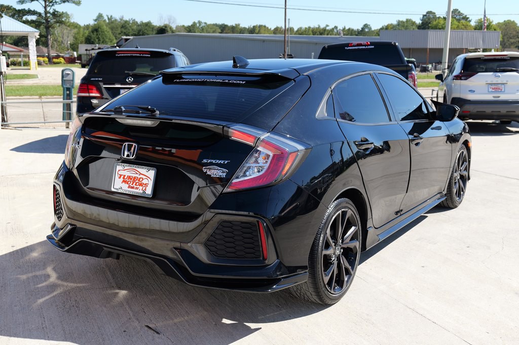 2017 Honda Civic Image 9