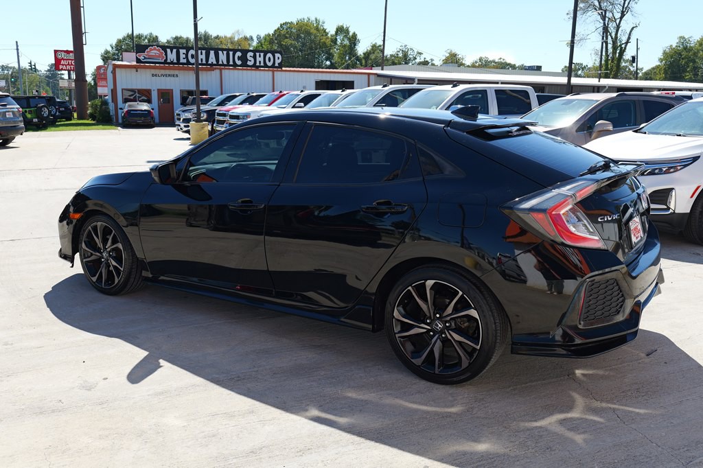 2017 Honda Civic Image 12