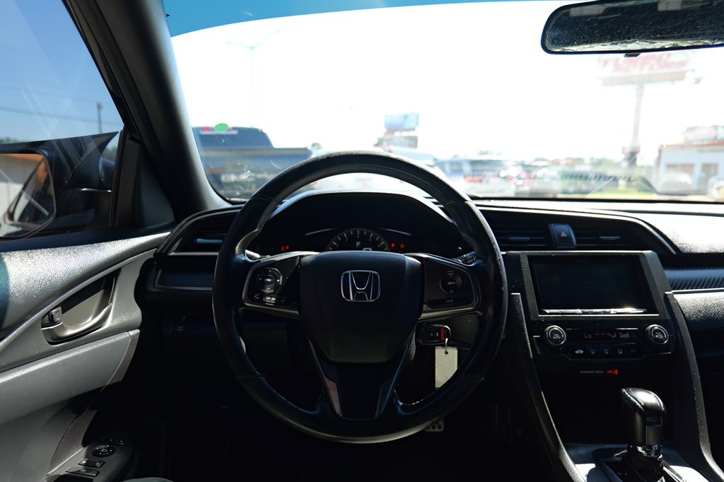 2017 Honda Civic Image 30