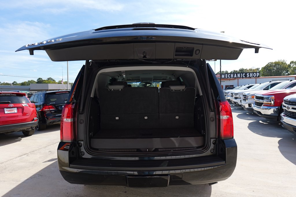 2016 Chevrolet Tahoe Image 12