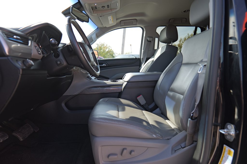 2016 Chevrolet Tahoe Image 28