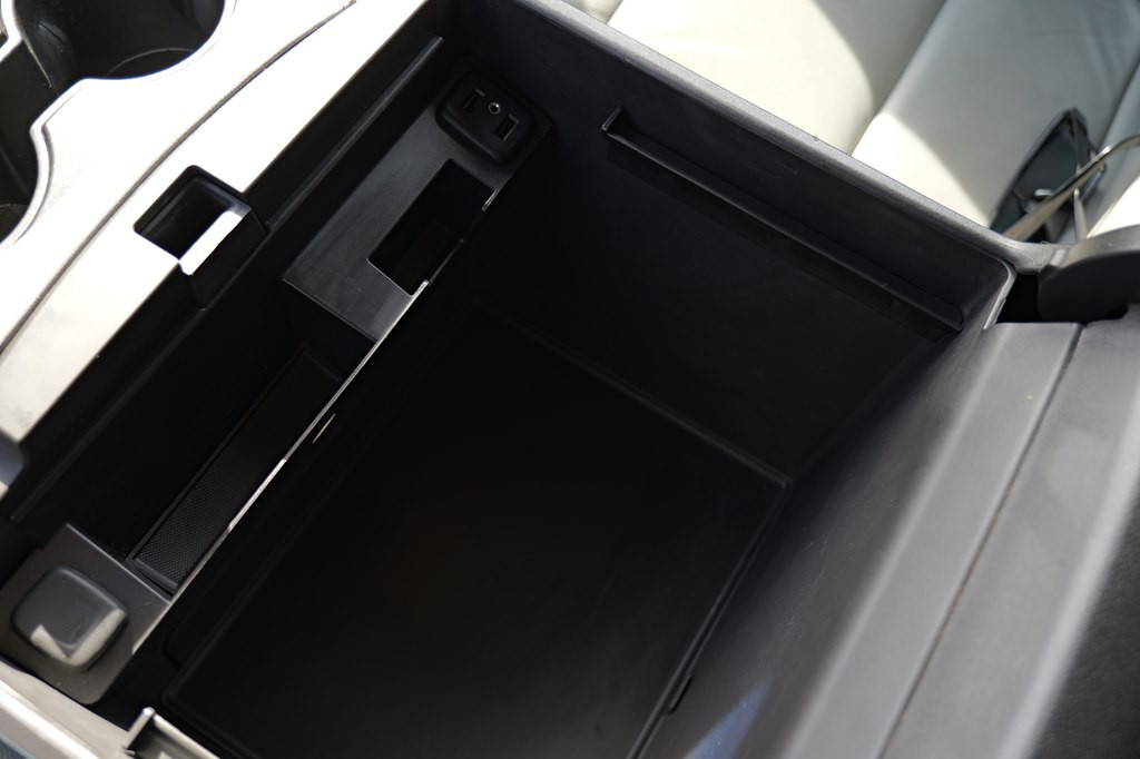 2016 Chevrolet Tahoe Image 98