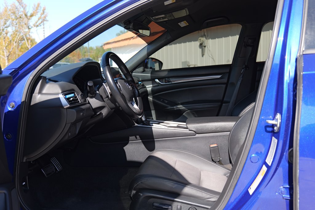 2020 Honda Accord Image 14
