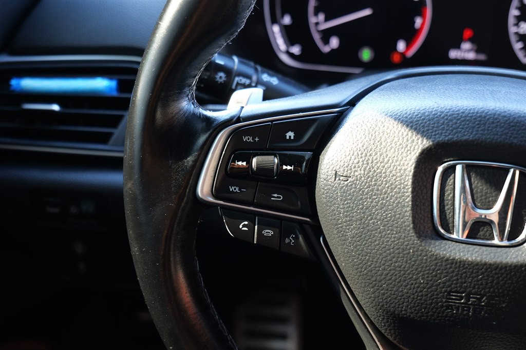 2020 Honda Accord Image 16