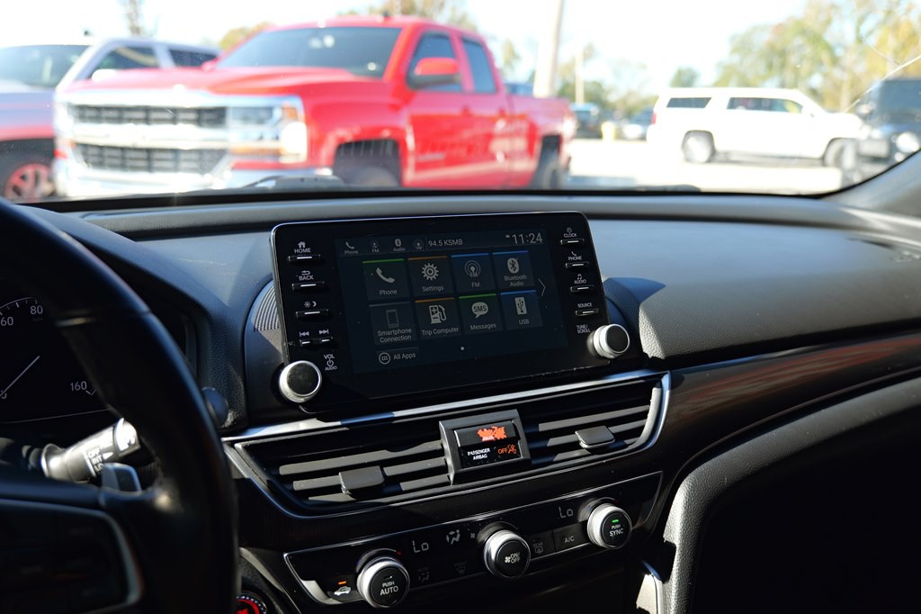 2020 Honda Accord Image 38