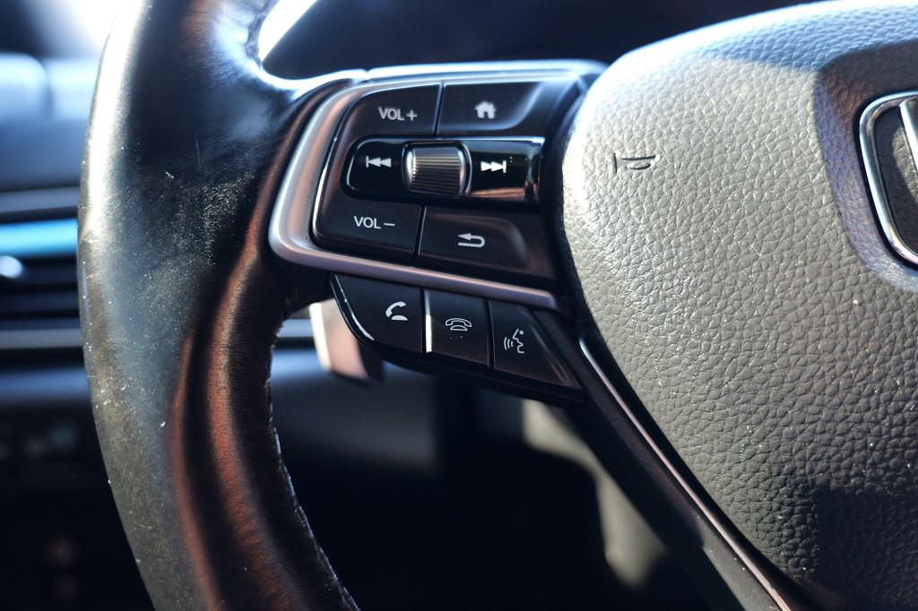 2020 Honda Accord Image 45