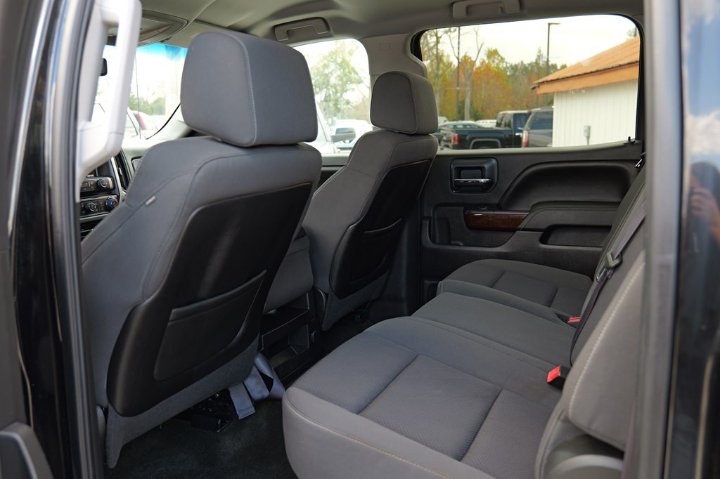 2015 GMC Sierra Image 17