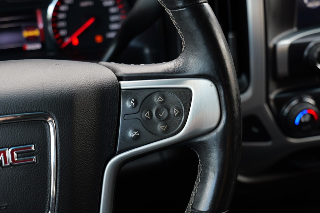 2015 GMC Sierra Image 38