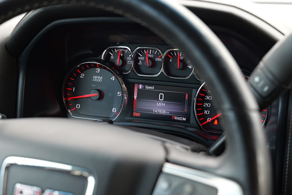 2015 GMC Sierra Image 40