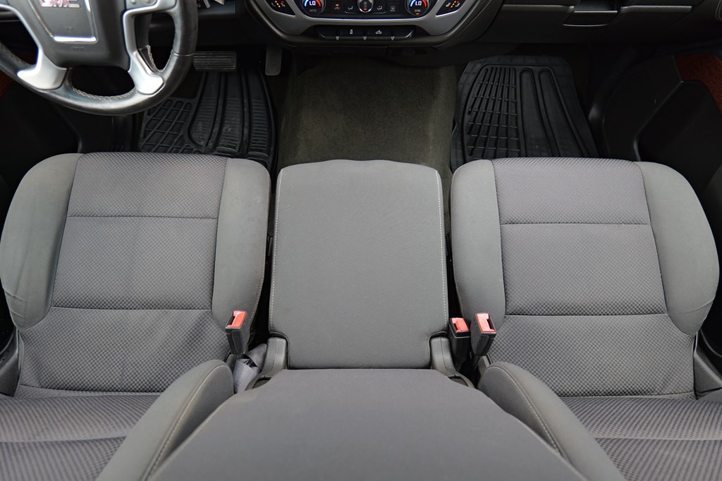 2015 GMC Sierra Image 50