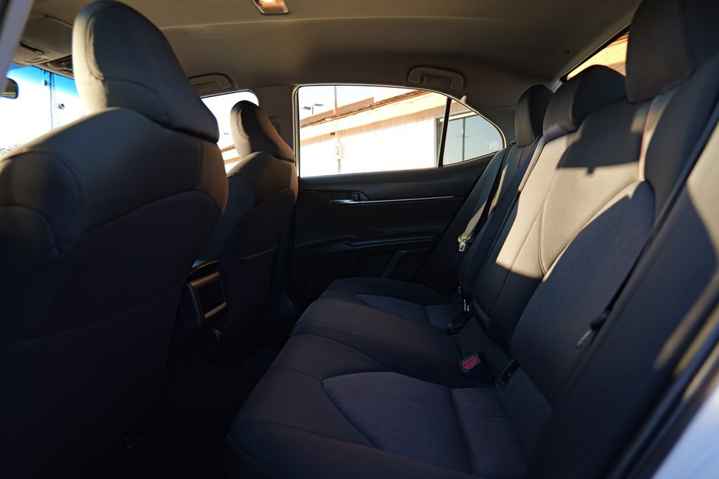 2018 Toyota Camry Image 22