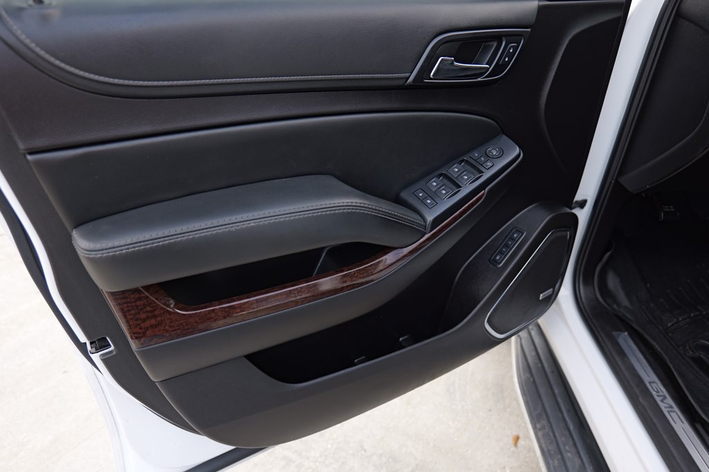 2016 GMC Yukon Image 10