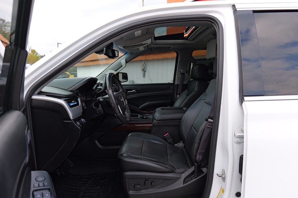 2016 GMC Yukon Image 11