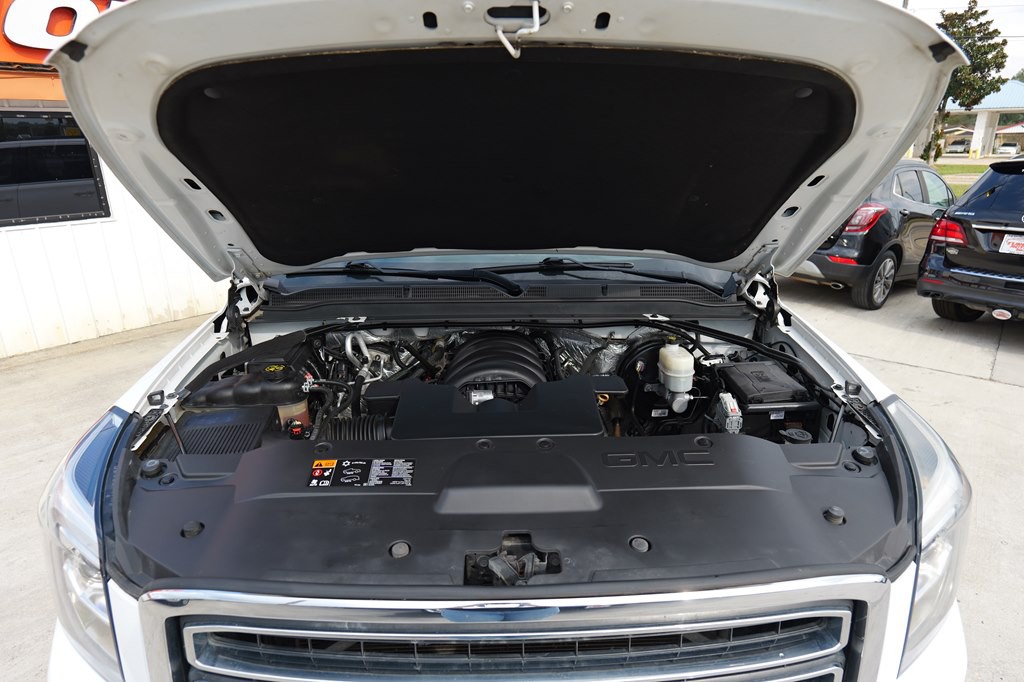 2016 GMC Yukon Image 32