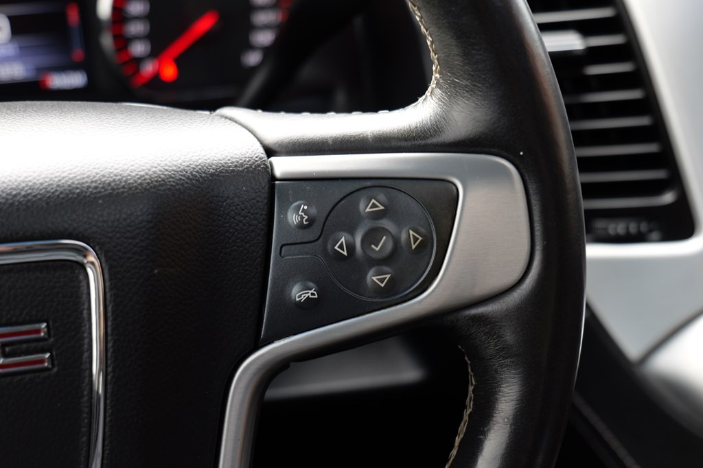 2016 GMC Yukon Image 37