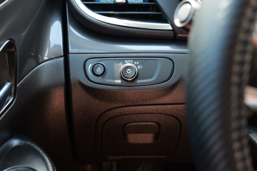 2020 Buick Enclave Image 35