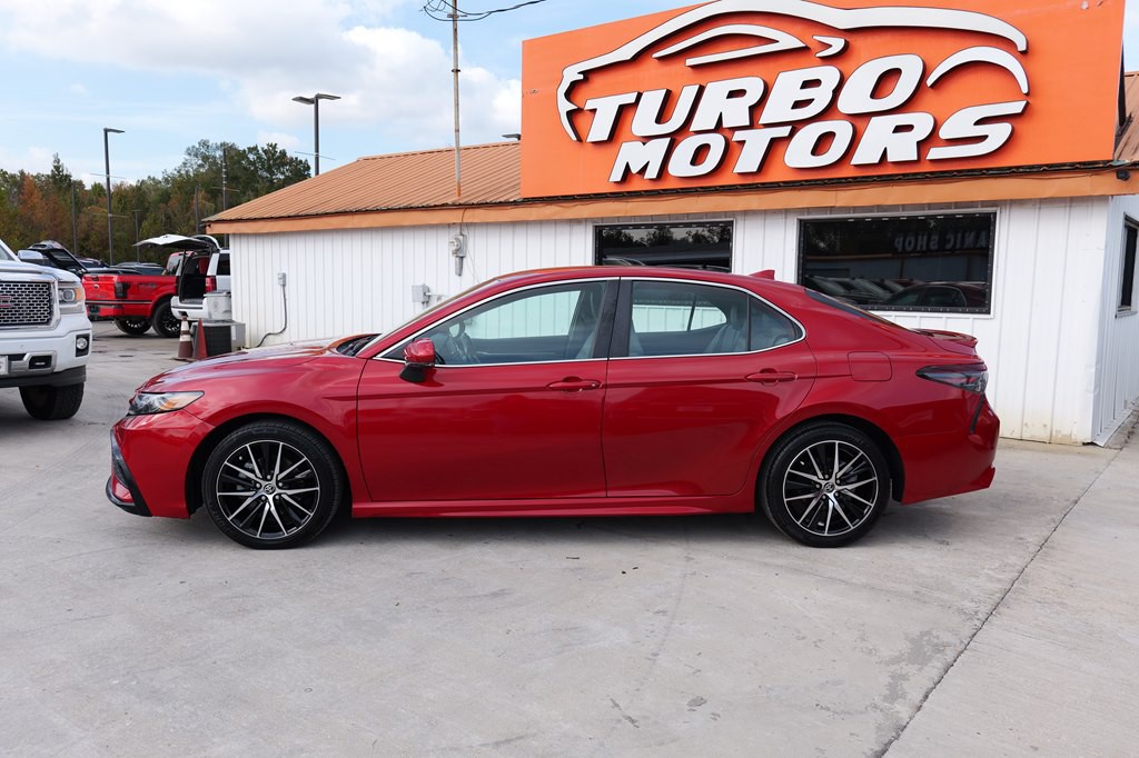 2022 Toyota Camry Image 9