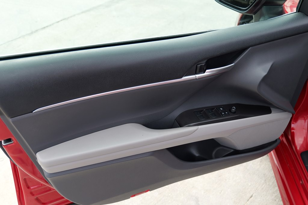 2022 Toyota Camry Image 11