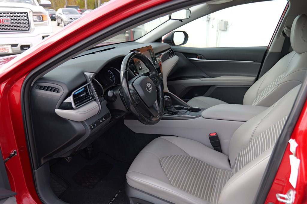 2022 Toyota Camry Image 12