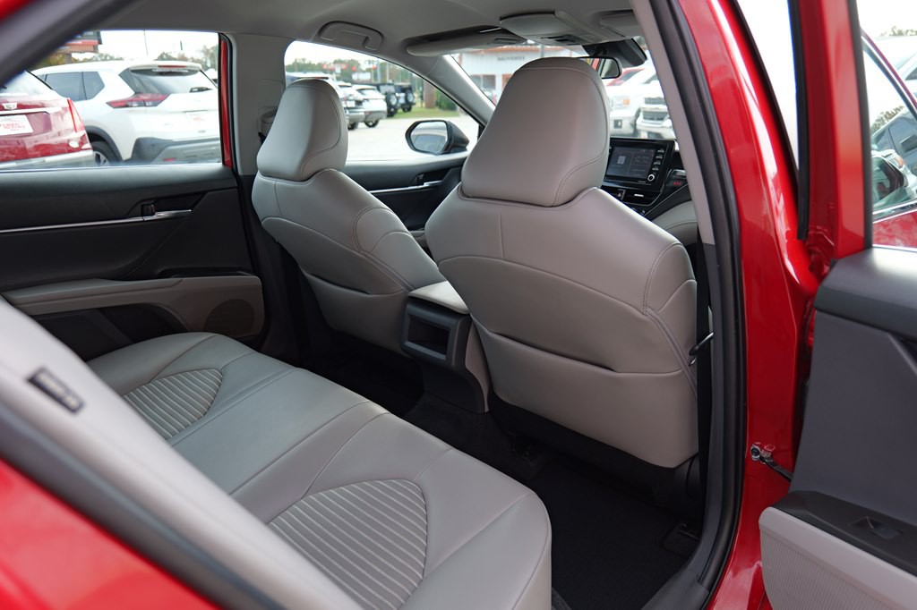 2022 Toyota Camry Image 21