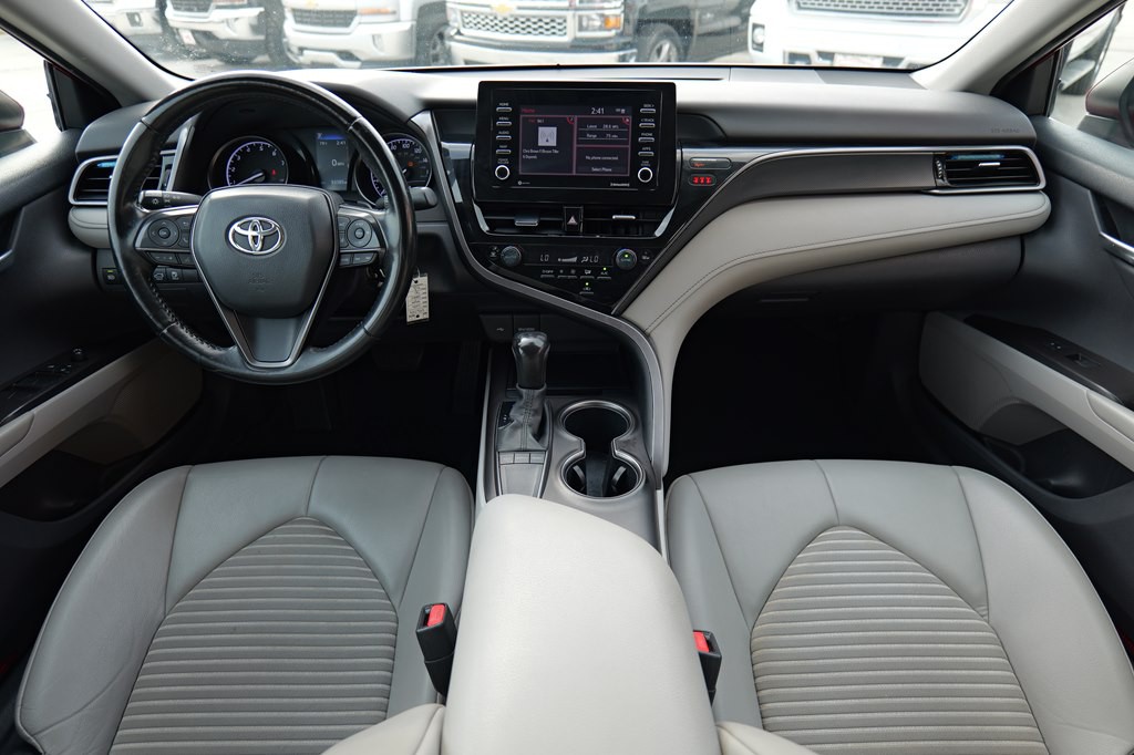 2022 Toyota Camry Image 30