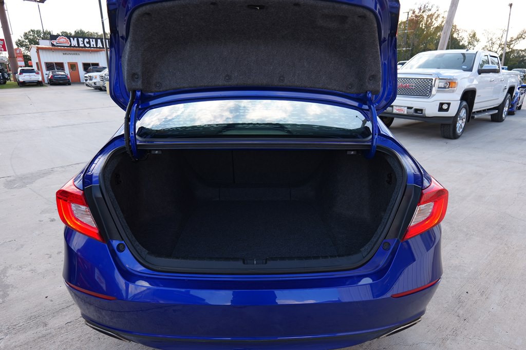 2020 Honda Accord Image 19