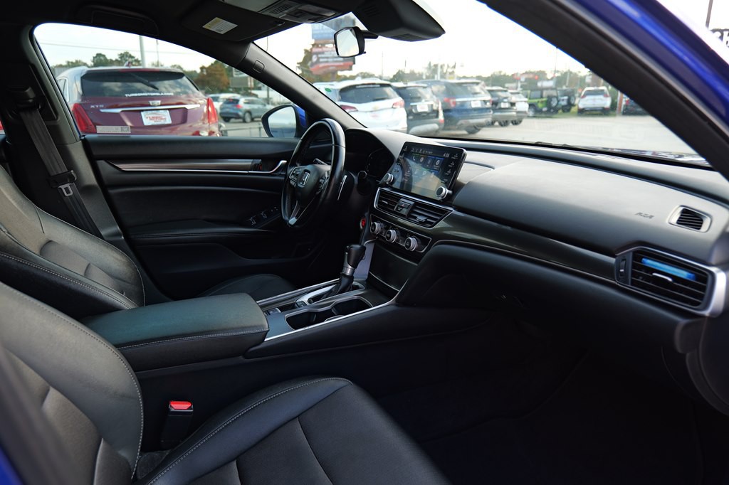 2020 Honda Accord Image 28