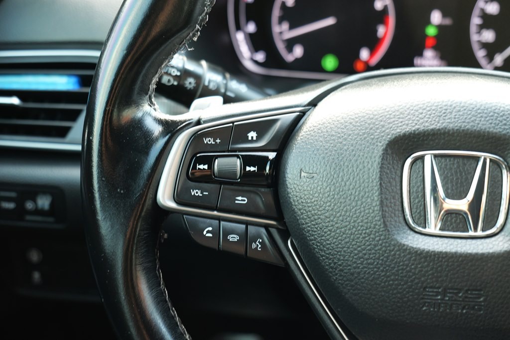 2020 Honda Accord Image 32