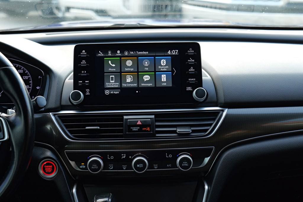 2020 Honda Accord Image 36