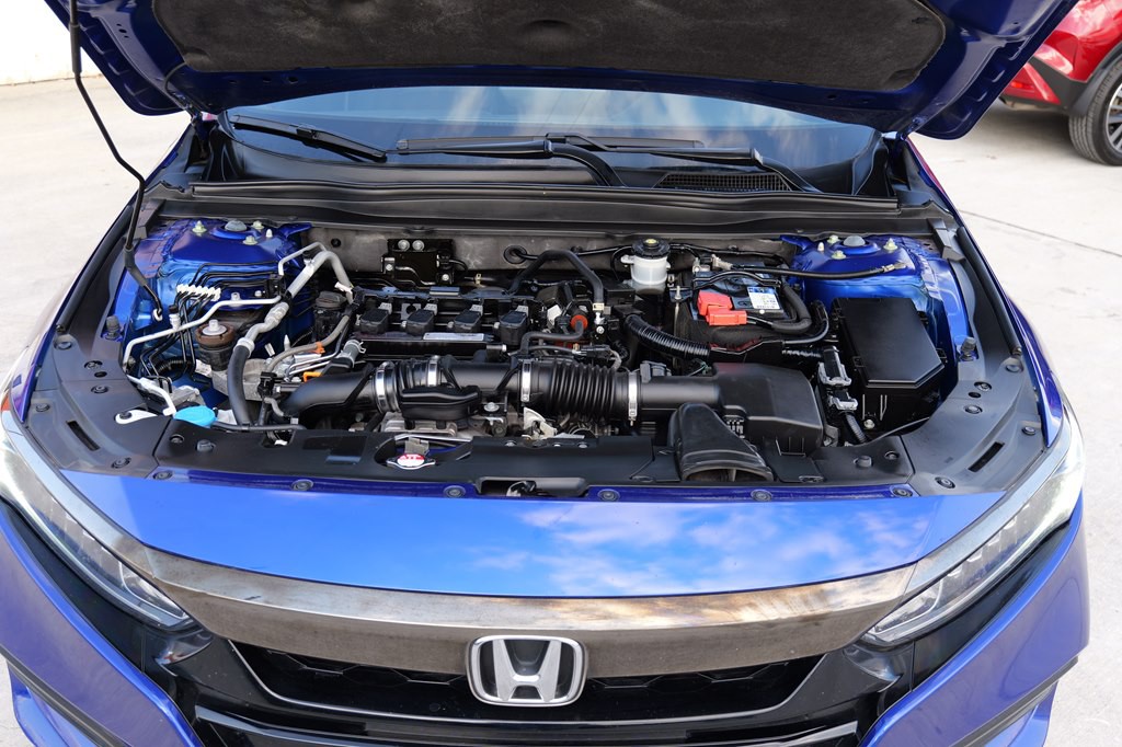 2020 Honda Accord Image 39