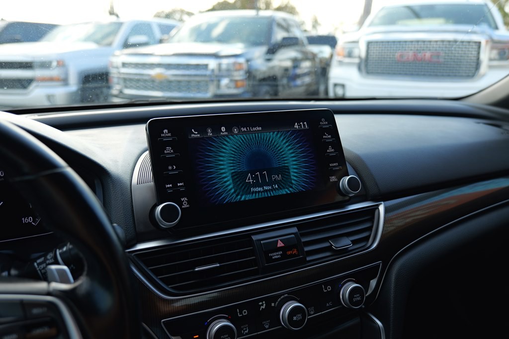 2020 Honda Accord Image 40