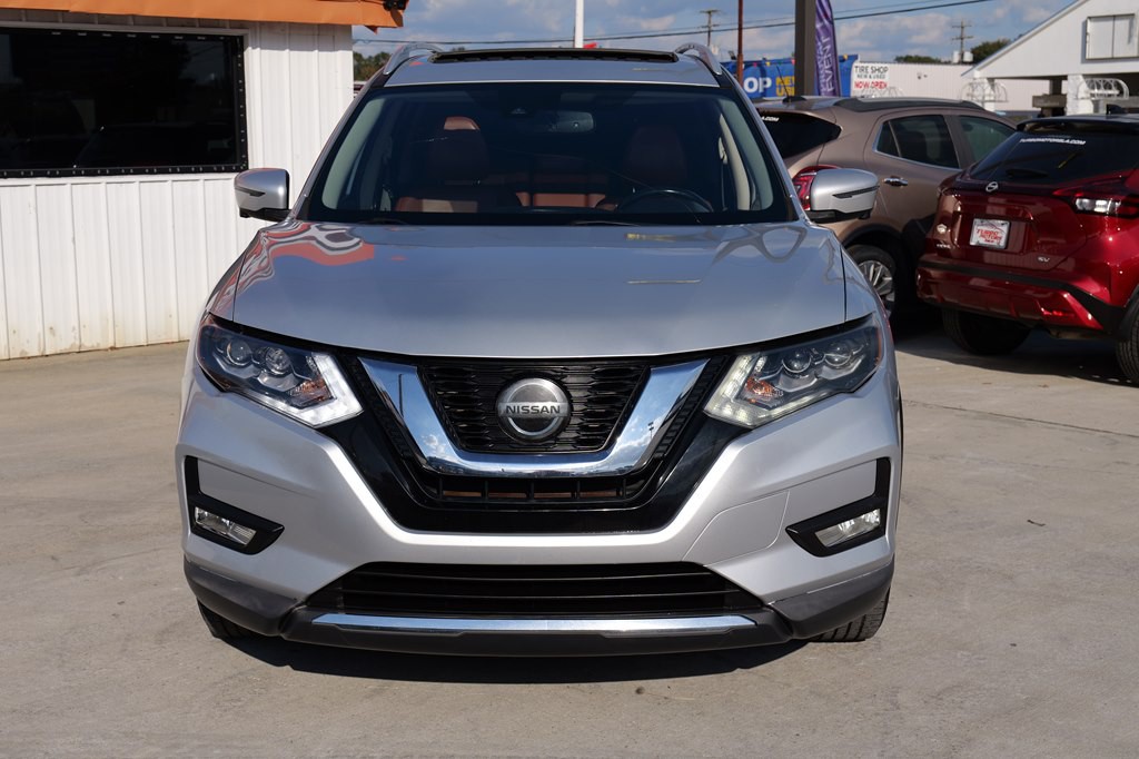 2018 Nissan Rogue Image 2