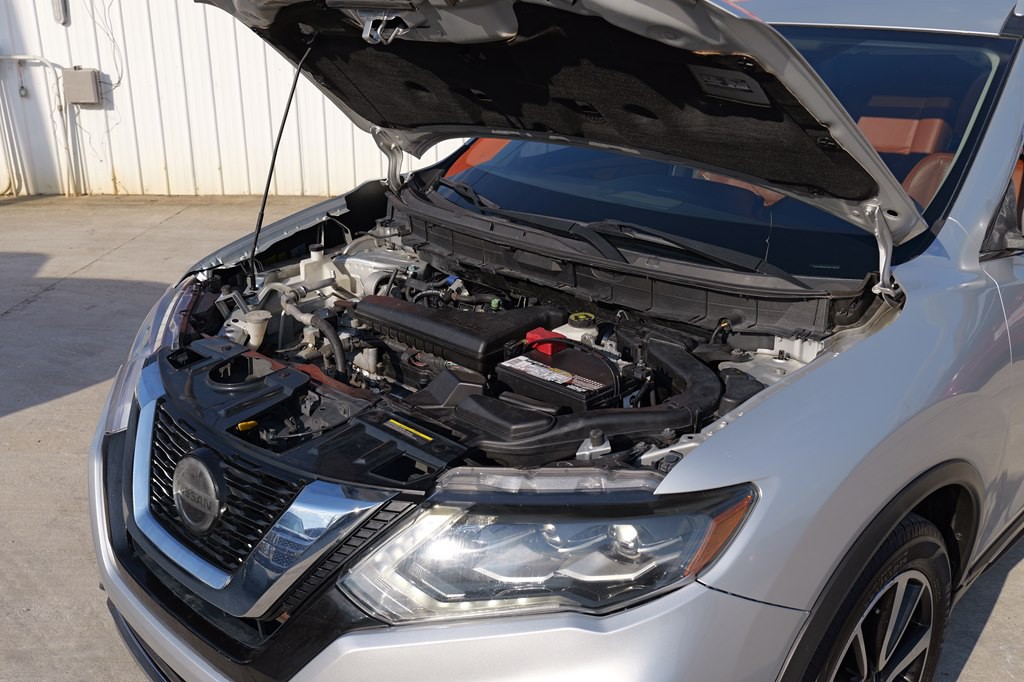 2018 Nissan Rogue Image 28