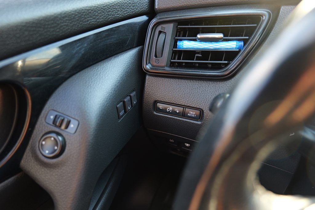 2018 Nissan Rogue Image 33