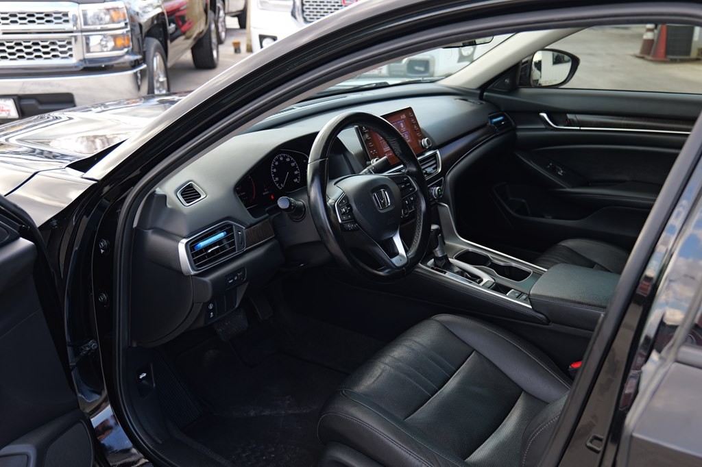 2020 Honda Accord Image 11