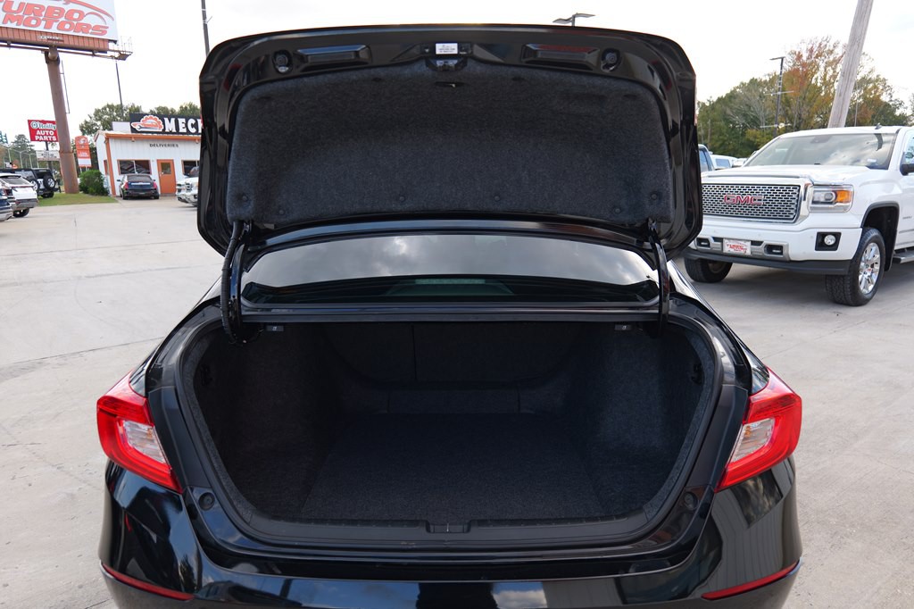 2020 Honda Accord Image 18