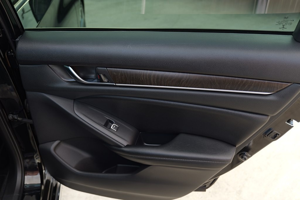 2020 Honda Accord Image 20