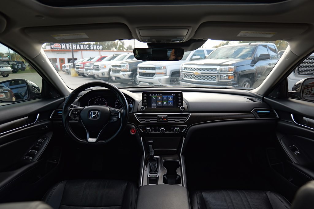 2020 Honda Accord Image 36