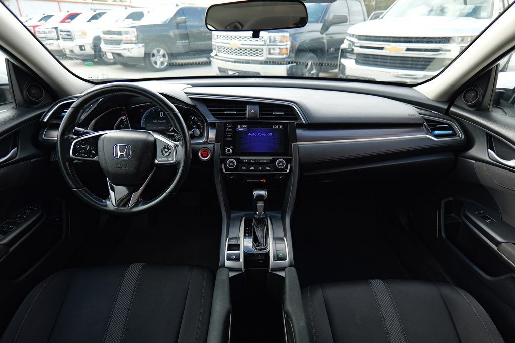 2020 Honda Civic Image 32