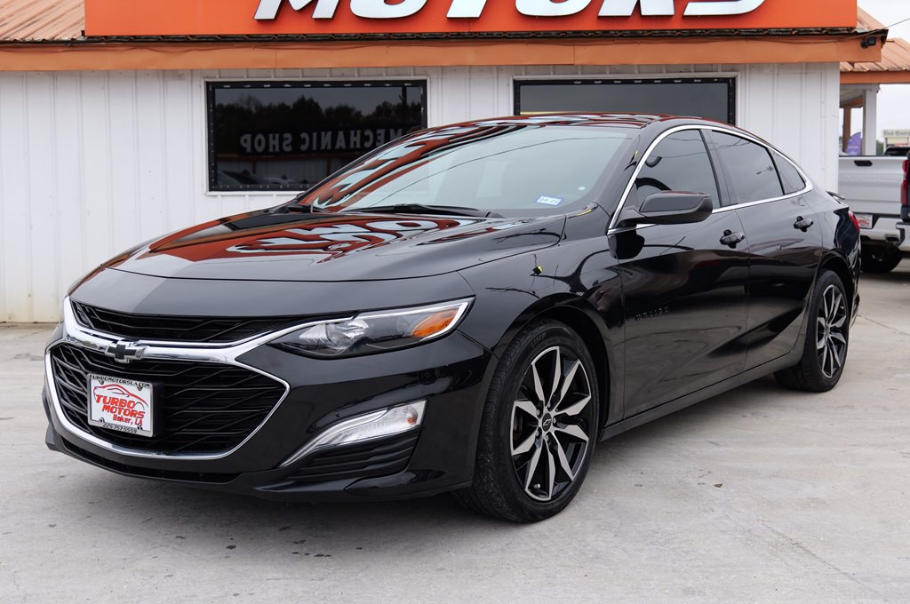 2022 Chevrolet Malibu Image 1