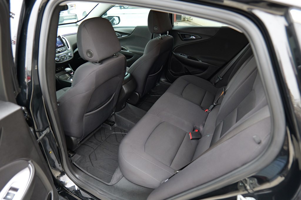 2022 Chevrolet Malibu Image 16