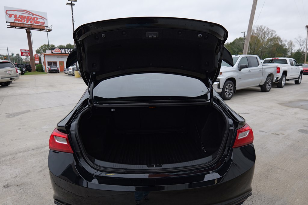 2022 Chevrolet Malibu Image 18