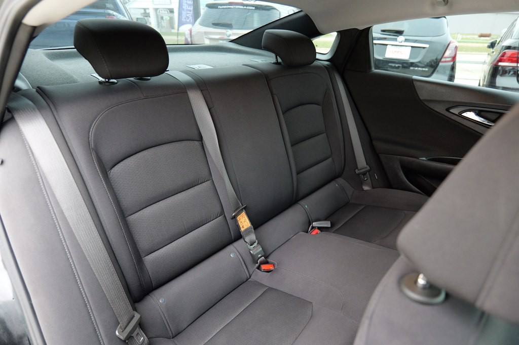 2022 Chevrolet Malibu Image 22