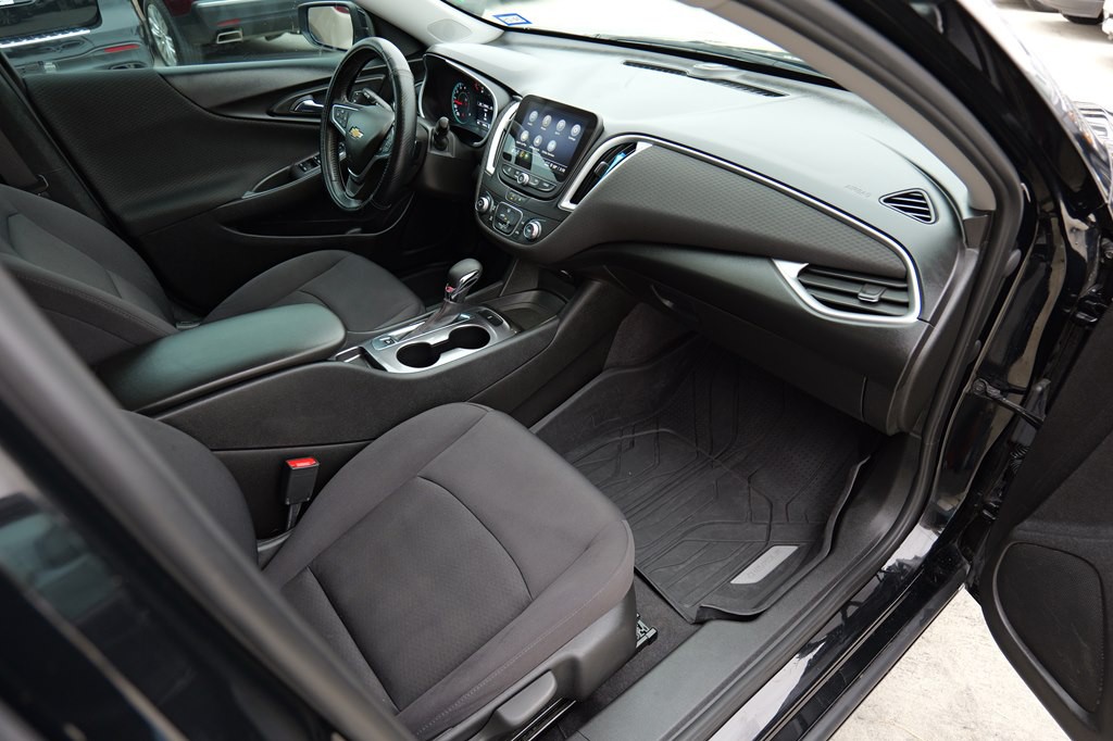 2022 Chevrolet Malibu Image 24